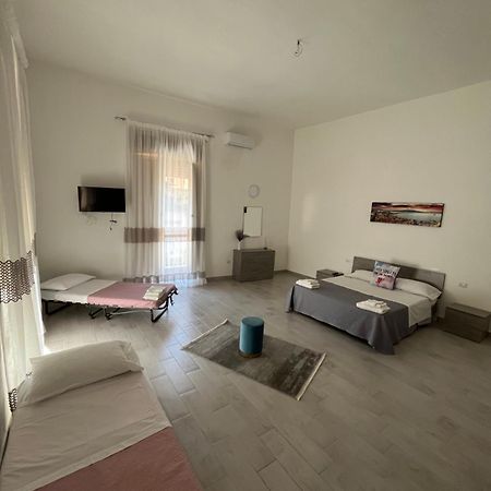 Casa Concetta Villa เนเปิลส์ ภายนอก รูปภาพ