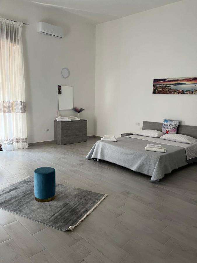 Casa Concetta Villa เนเปิลส์ ภายนอก รูปภาพ